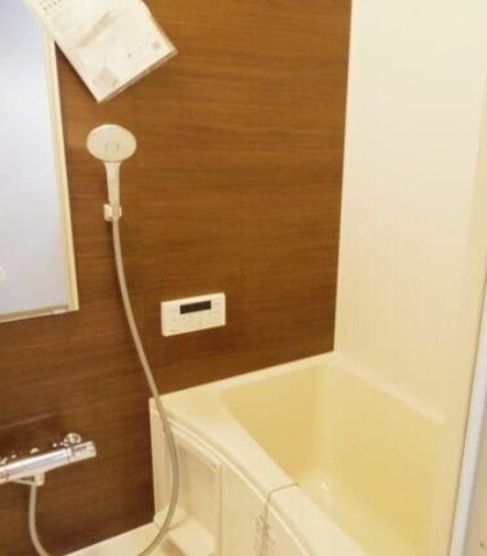 Ambition松戸の浴室