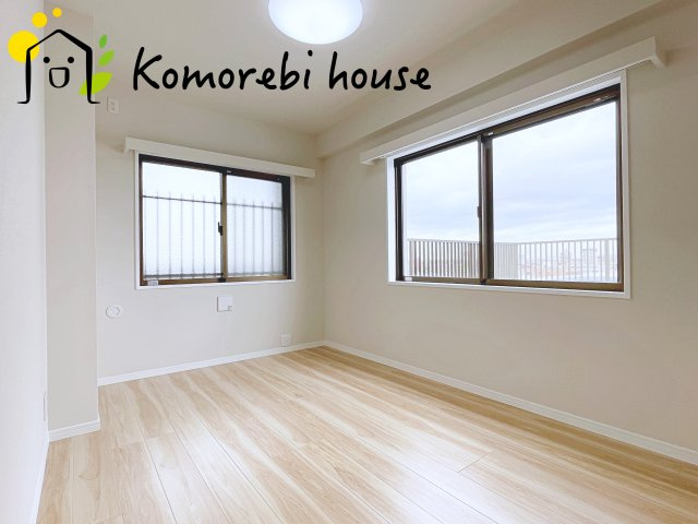 大宮パーク・ホームズの寝室|広くて明るい寝室