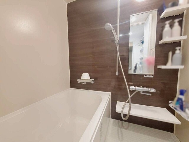 高知市鴨部アーネスト能茶山　中古マンションの浴室|掃除のしやすいシステムバスです☆