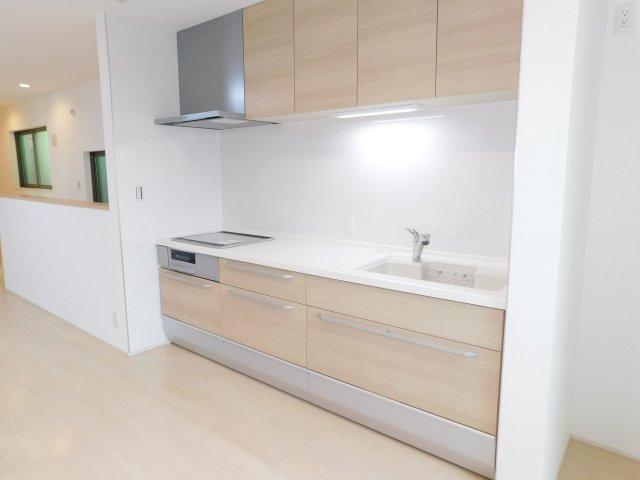 名古屋市中村区宿跡町３丁目の中古一戸建のキッチン|◇キッチン◇　　システムキッチン・吊戸棚