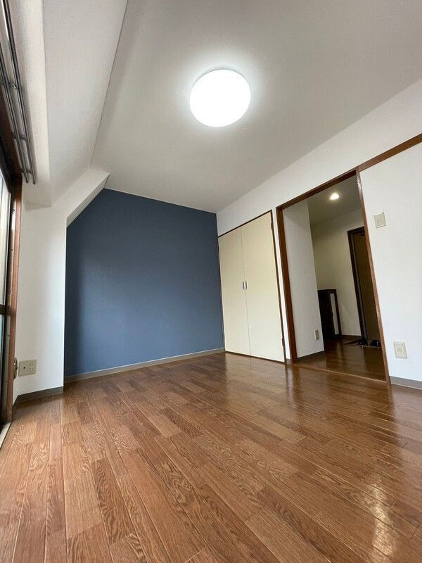 トウセンハイツ京島の居間・リビング