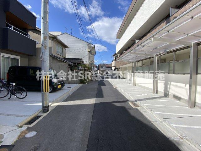 小若江1丁目中古戸建の前面道路含む現地写真|弊社は住宅ローンに自信あり。
様々にリフォームプランもローンに組み込んでご提案致します！
