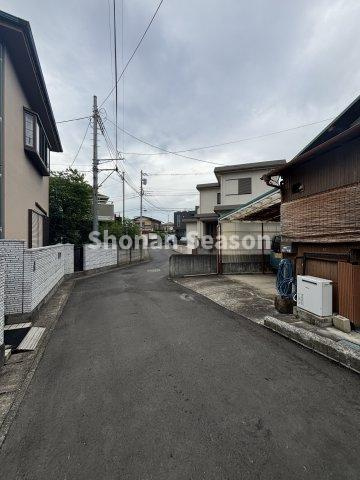 【現地画像あり】平塚市南原第11　新築戸建　全1棟の前面道路含む現地写真|実際に見学することにより、理想の住まいイメージがしやすくなりますよ。
発見の機会にご内見にいらしてみませんか♪