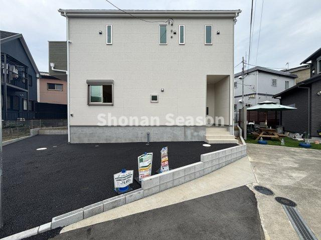 【間取り】 | 豊富な収納やゆとりある室内空間でファミリーも安心３SLDK◎
夏は涼しく冬は暖かく！冷暖房効果を高める全窓「複層ガラス」が使用された、住み心地も快適なお住まいです。