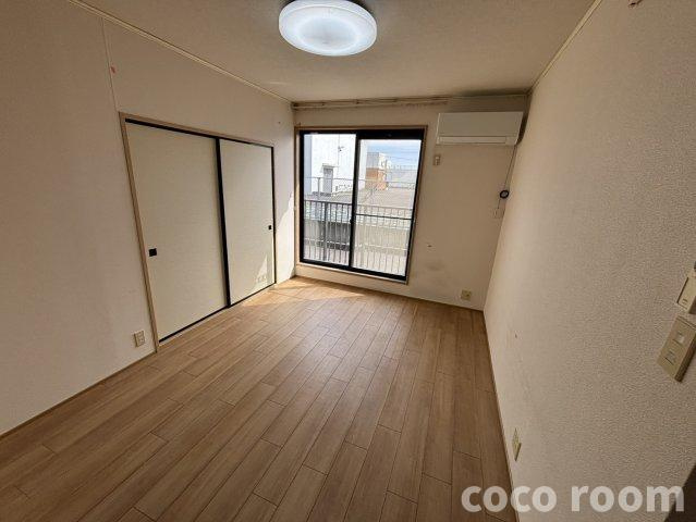 ピュアIIの居間・リビング