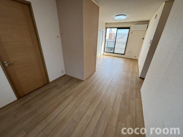 ピュアIIの内装