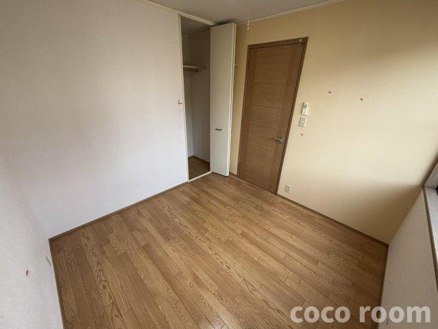 ピュアIIの洋室