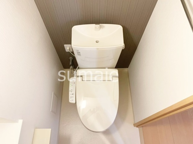 エルフローレのトイレ|温水洗浄便座！