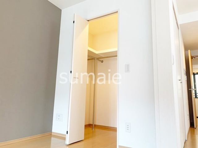 エルフローレの収納|ウオークインクローゼット！