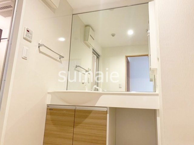 エルフローレの洗面所|独立洗面台☆