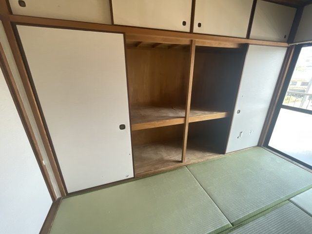秋定マンションの収納