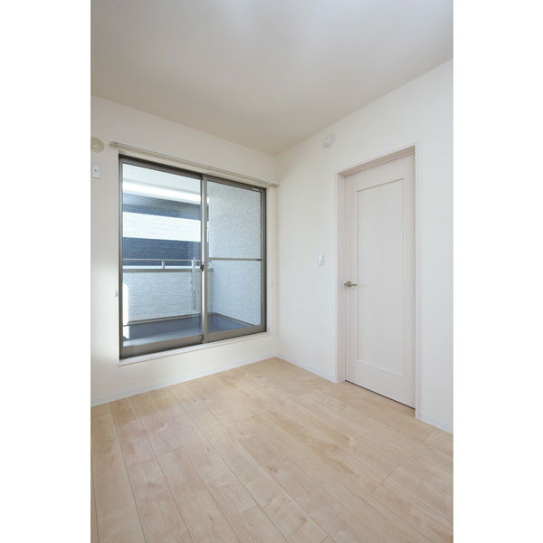 マハロ南車崎A棟の洋室