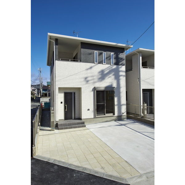 マハロ南車崎A棟の外観