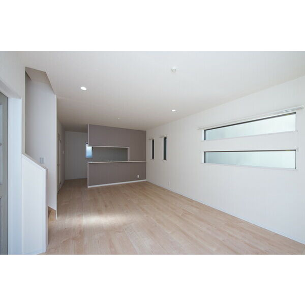 マハロ南車崎A棟の居間・リビング