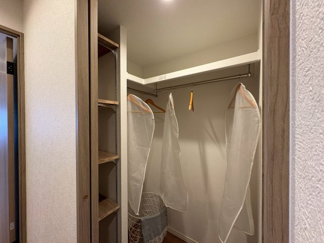エルパーク西京・大原野の収納|ファミリークローゼットは、ご家族の荷物をまとめて収納できます◎