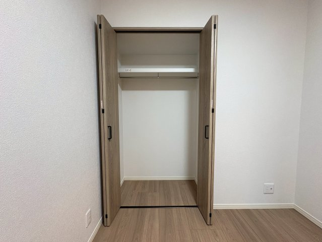 エルパーク西京・大原野の収納|各居室に収納が備えられていて、お部屋がすっきり片付きます◎