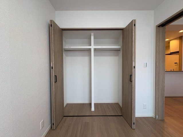 エルパーク西京・大原野の収納|収納力たっぷりのクローゼットです。
