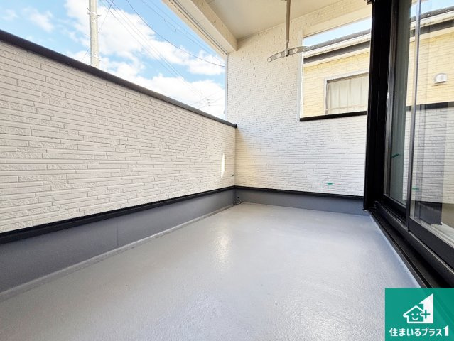 ■枚方市渚元町　第5期　新築一戸建てのバルコニー|急な雨でも安心のインナーバルコニー！