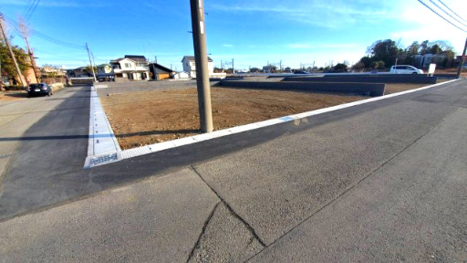 深谷市菅沼　建築条件なし売地『武川駅』徒歩６分の前面道路含む現地写真