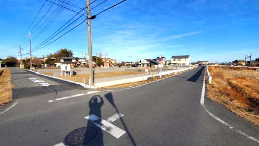 深谷市菅沼　建築条件なし売地『武川駅』徒歩６分の前面道路含む現地写真