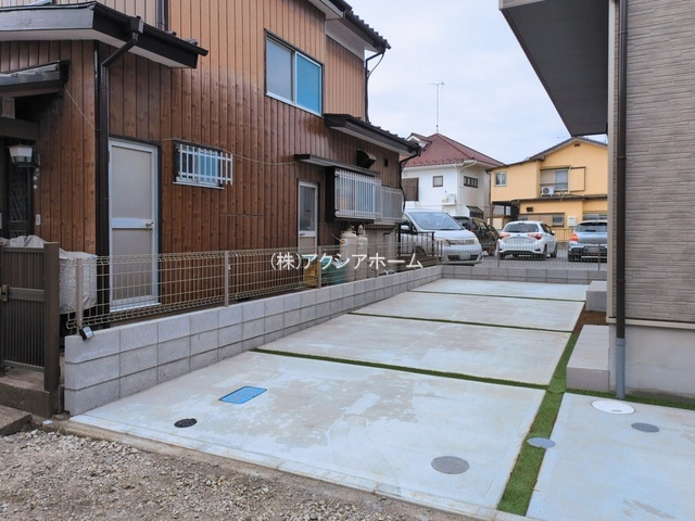 所沢市林3丁目・全2棟　新築一戸建　B号棟の駐車場|カースペース2台（車種による）