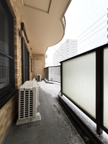 プリンスハイツ南17条のバルコニー