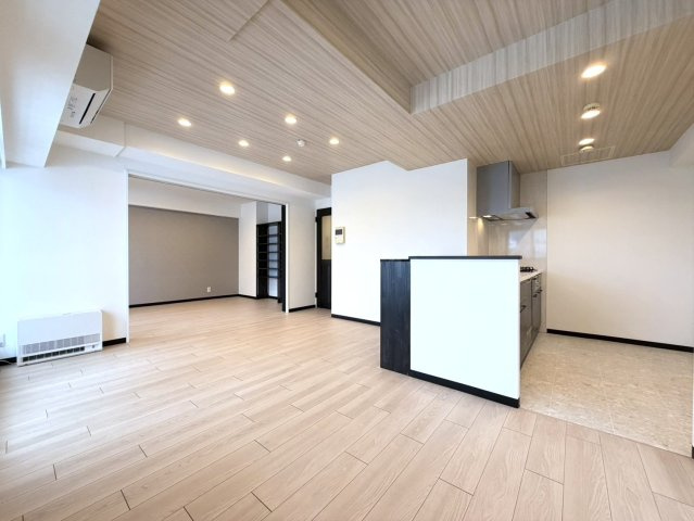 プリンスハイツ南17条の居間・リビング