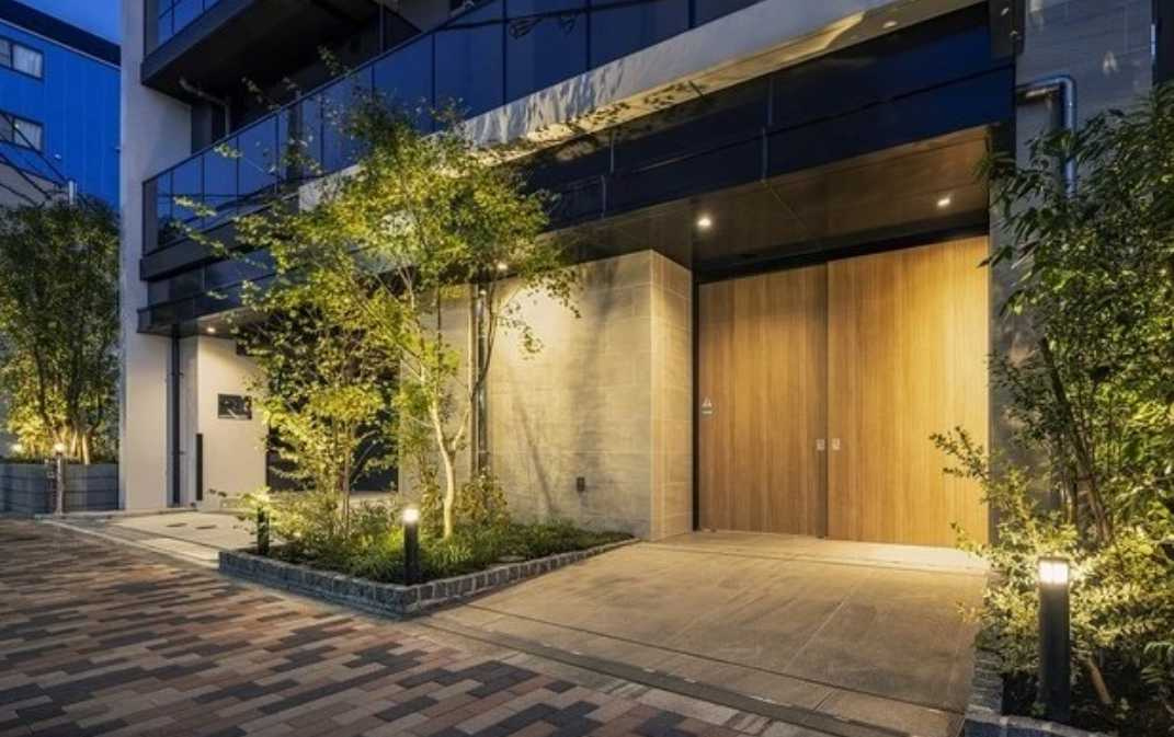 プレディアコート三軒茶屋　ペット相談　礼金０　フリーレント　新築のエントランス