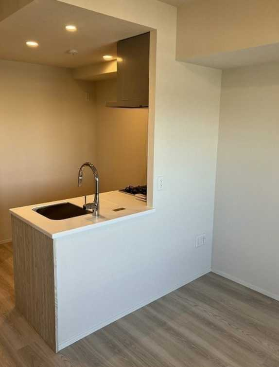 プレディアコート三軒茶屋　ペット相談　礼金０　フリーレント　新築の設備