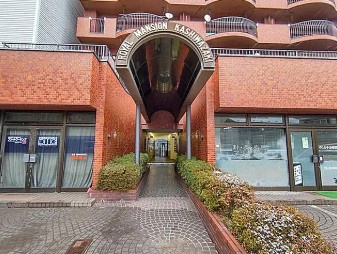 八戸市柏崎1丁目　区分マンションの庭