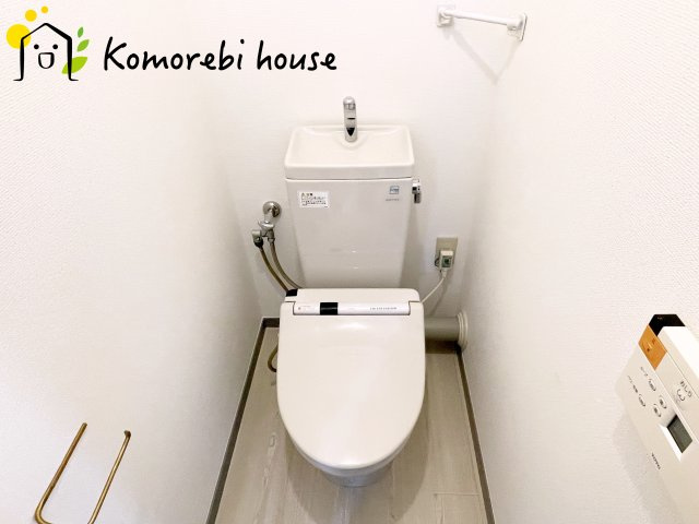 東新井団地9号棟のトイレ|落ち着いたトイレです