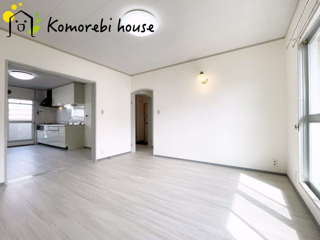 東新井団地9号棟の居間・リビング|おしゃれな居間です