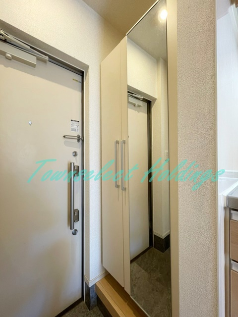 藤沢市湘南台２丁目のアパートの玄関|お履き物が多い方にもおすすめ♪