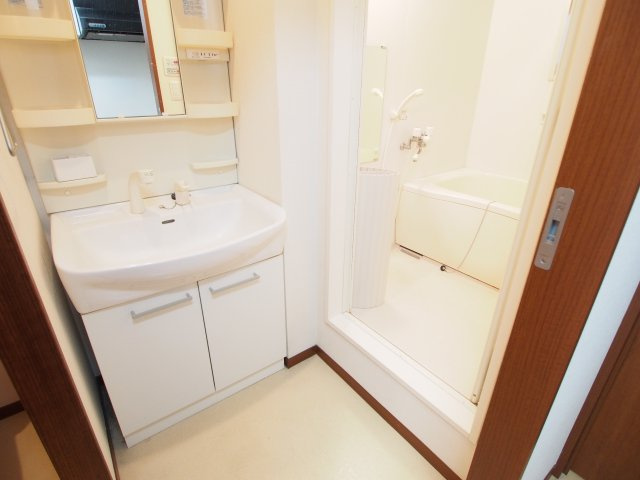 ブライト白砂の洗面所