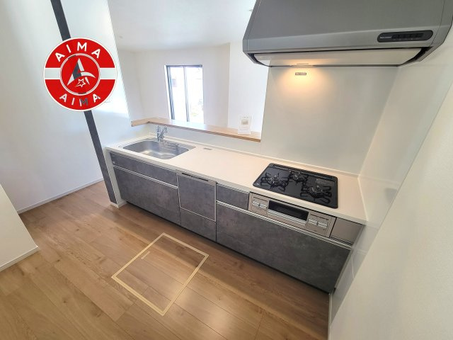 福岡市早良区有田6丁目第1-2棟（1号棟）のキッチン|洗い物のストレスを軽減する、広々としたシンクスペース。
