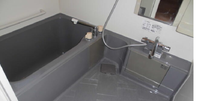 八代市大村町中古戸建の浴室