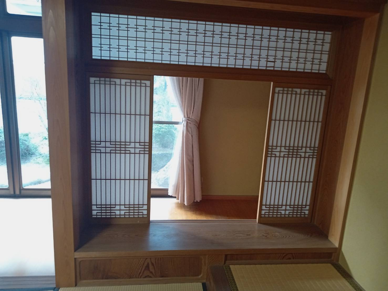 西平田町　戸建の和室