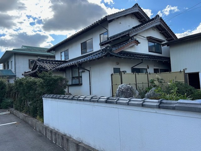 西平田町　戸建の外観