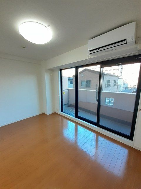 ラポール西大島　イーストのバルコニー