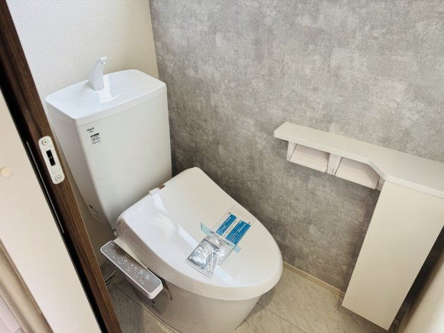 八王子市　久保山町　新築一戸建て　２期のトイレ|～暖房温水洗浄機能付きトイレ　冬場は特に嬉しい機能ですね～