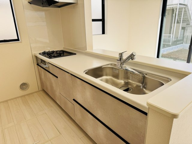 八王子市　久保山町　新築一戸建て　２期のキッチン|～使い勝手の良いシステムキッチン～