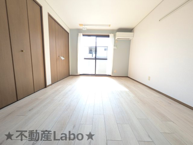 ドミール古川 A棟