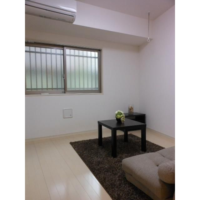 ジェムストーン高田馬場の居間・リビング