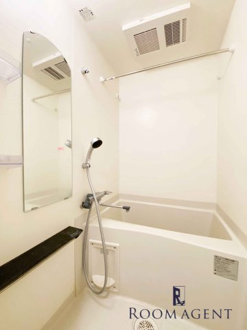 プレサンス鶴舞パーク&ステーションの浴室