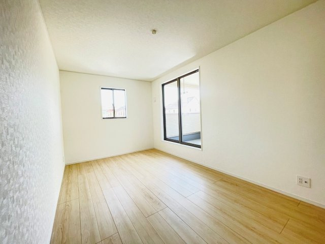 岡崎市細川町第14　新築分譲住宅　全2棟　2号棟の洋室|居室は、収納つきで子ども部屋や寝室など多彩な用途の利用ができます♪