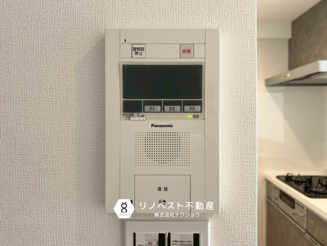 グランドメゾン小阪の防犯設備|【リノベスト不動産】土日祝も営業中！HPより来店予約も可能です◎
