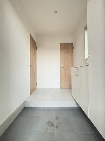 【玄関】 | 南区良町1丁目　新築戸建