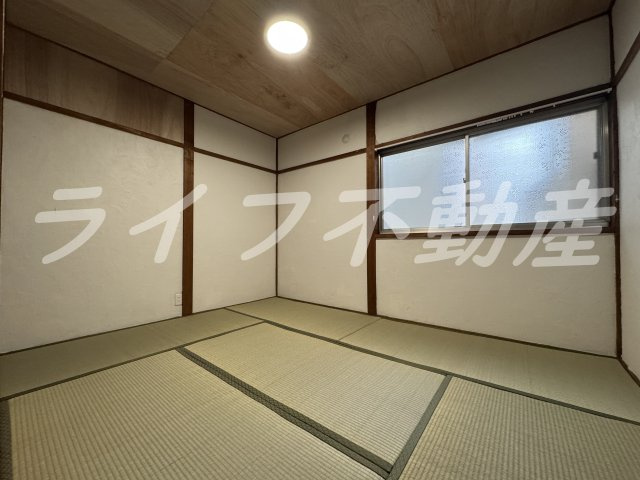 御厨東2丁目　貸家の内装|内装もきれいです