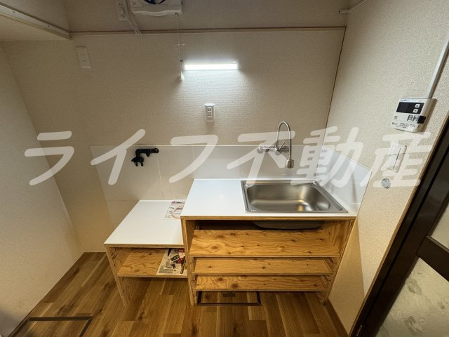 御厨東2丁目　貸家のキッチン|キッチンでお料理をお楽しみください