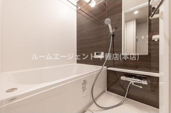 ラフィシア上前津(Rafficia Kamimaezu)の浴室